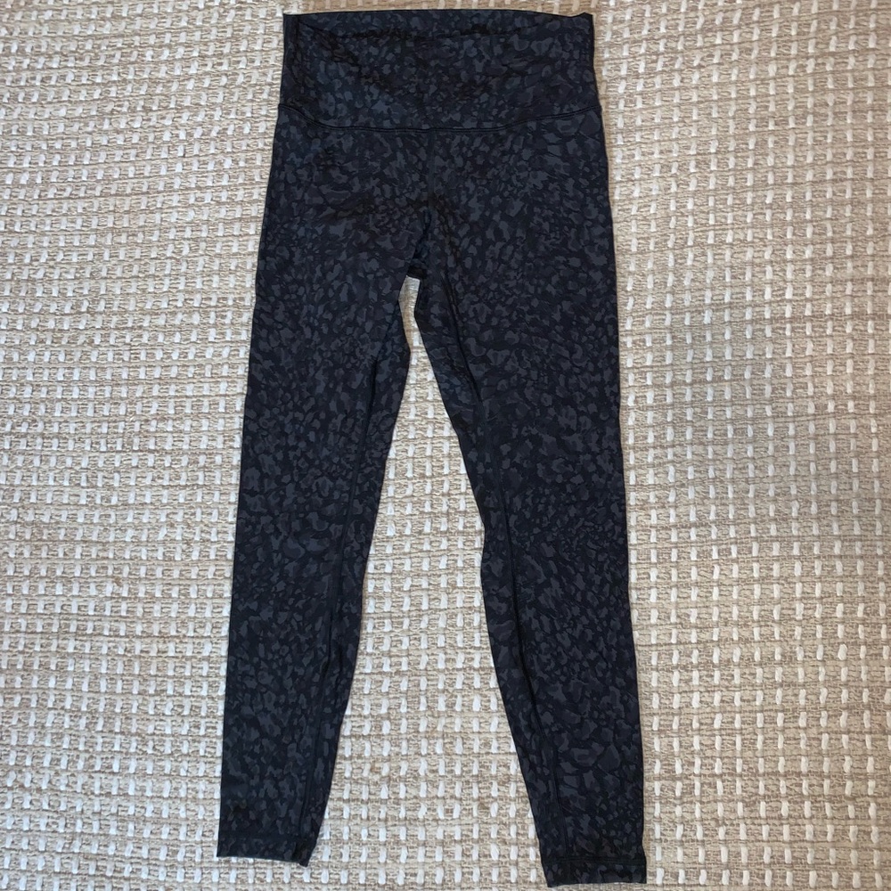 Cheetah print leggings